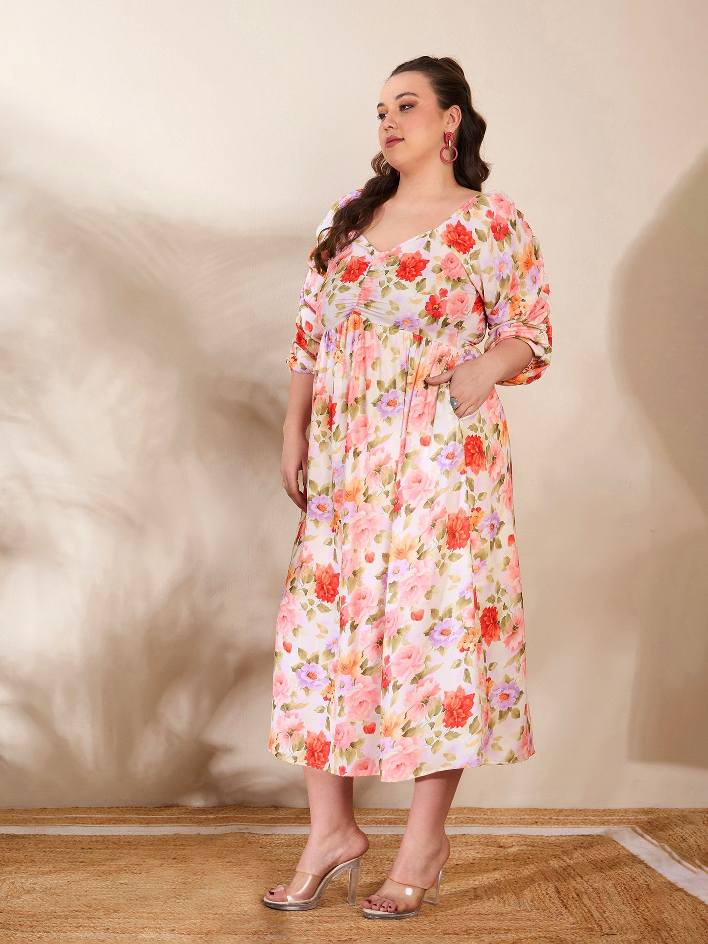 Women's Beige Floral Rouching Sleeves Midi Dre