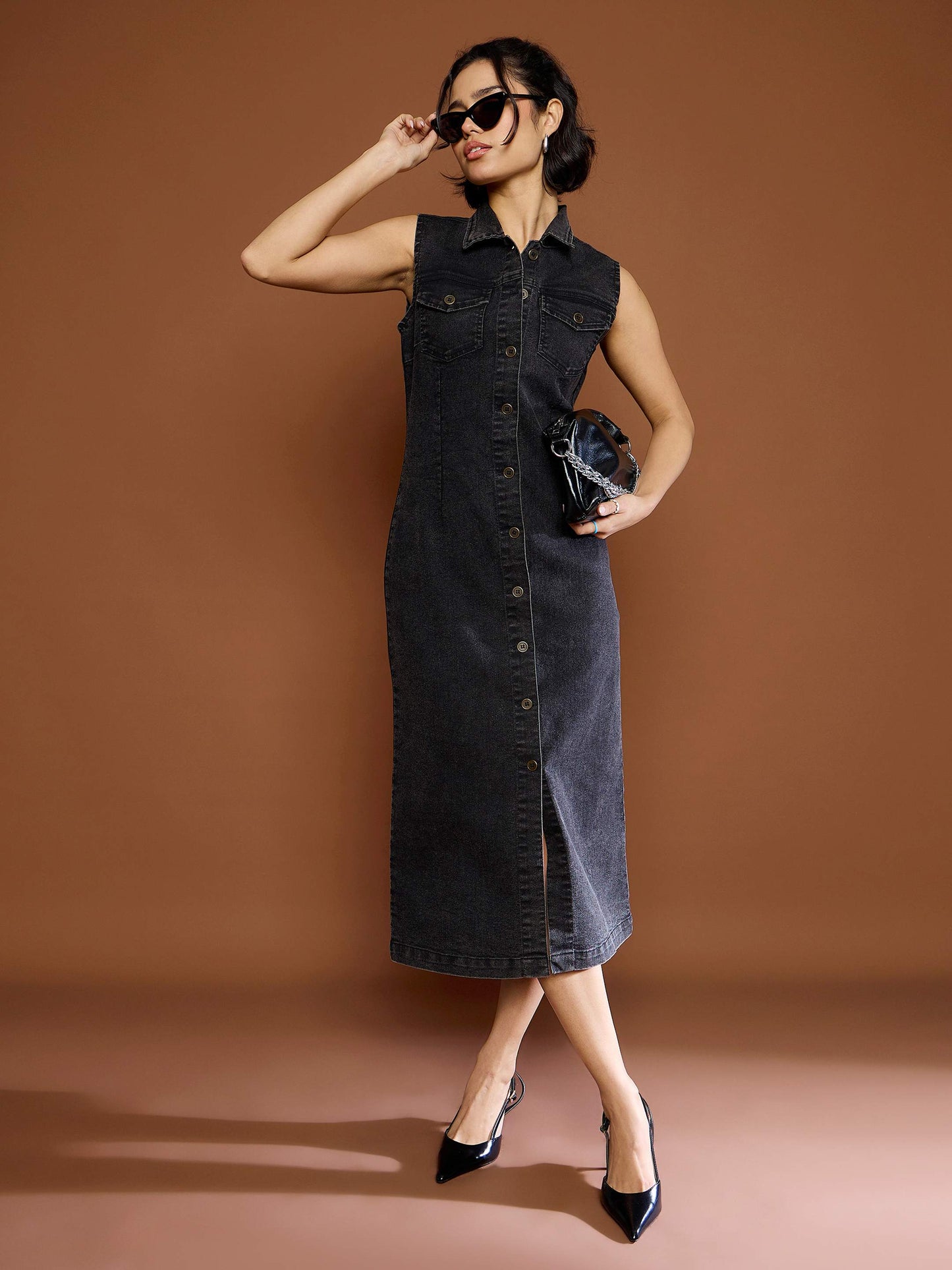 Women's Black Washed Denim Front Button Midi Dre