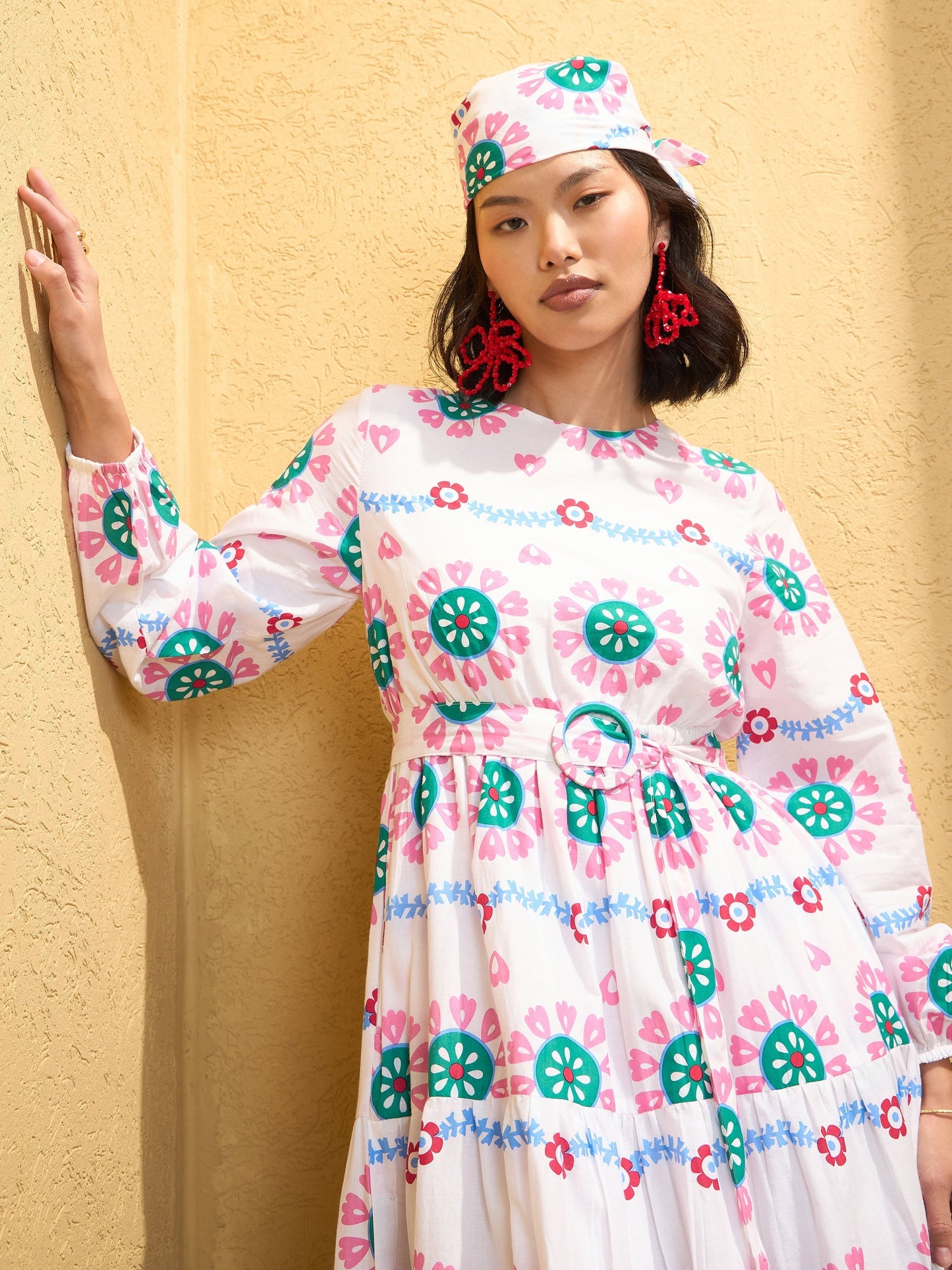 Women's White Floral Round Neck Maxi Dre