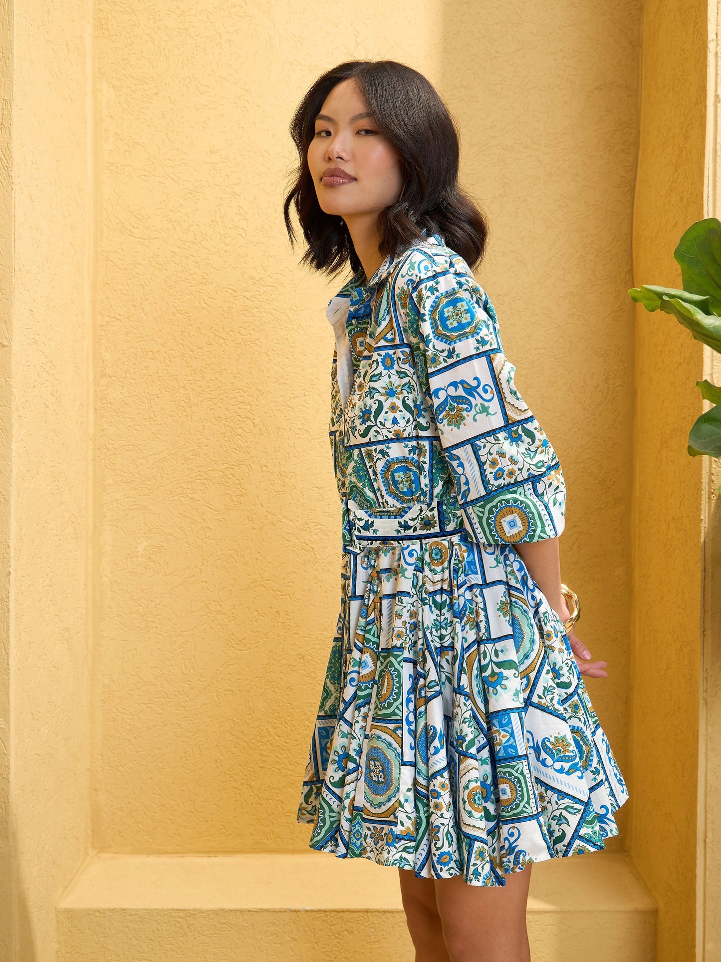 Women's Blue & White Floral Flared Short Belt Shirt Dre