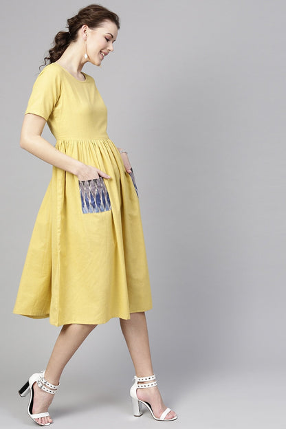 Women's Pale Yellow Pocket Dress