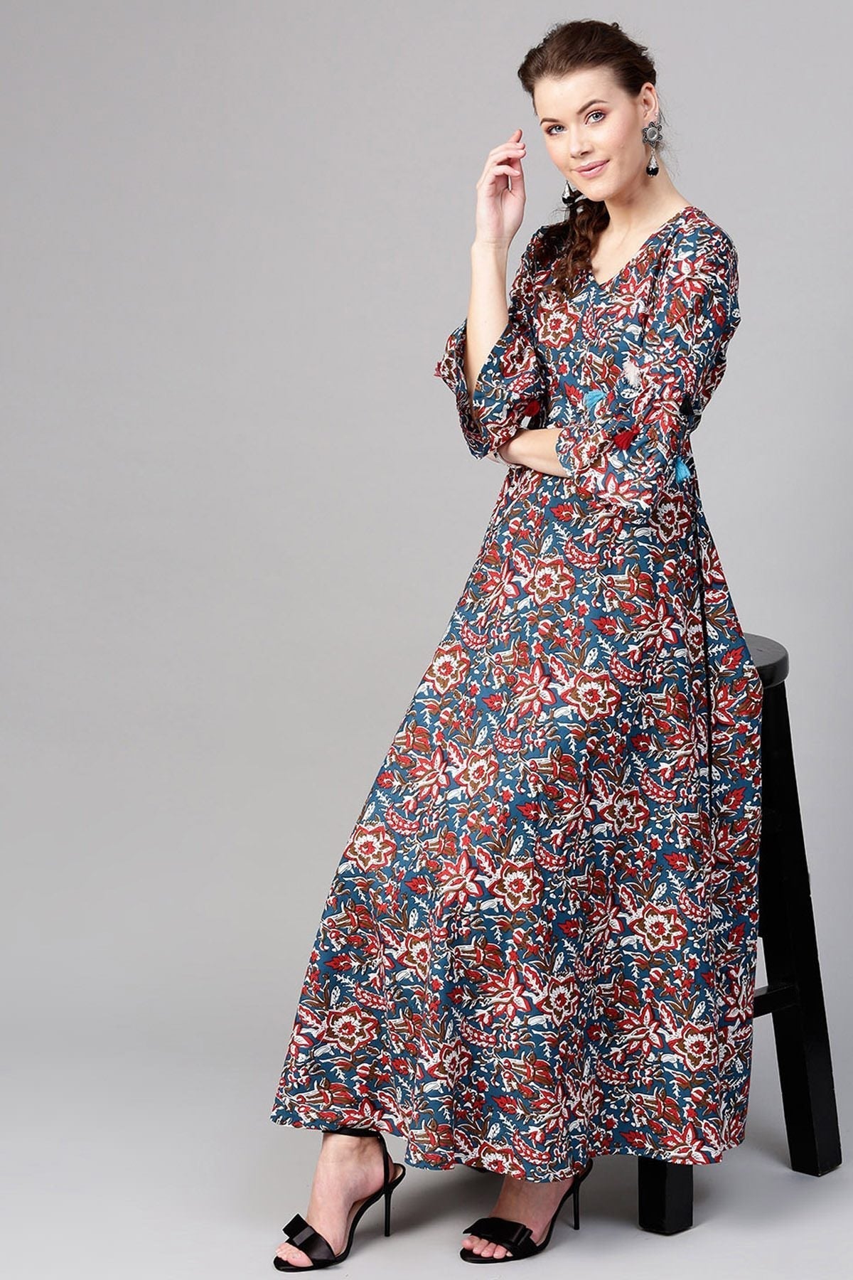 Women's Navy Red Floral Tiered Sleeves Maxi