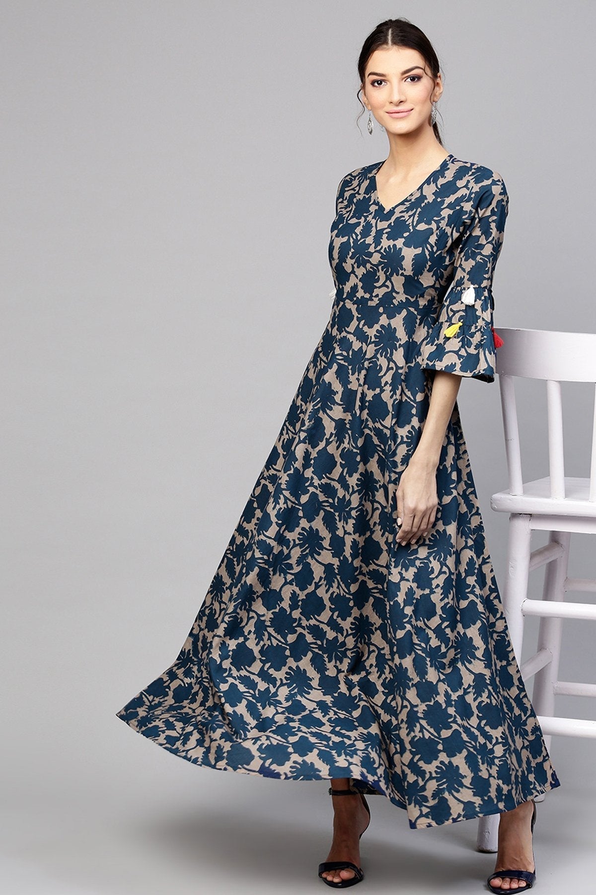 Women's Grey Indigo Floral Tiered Sleeves Maxi