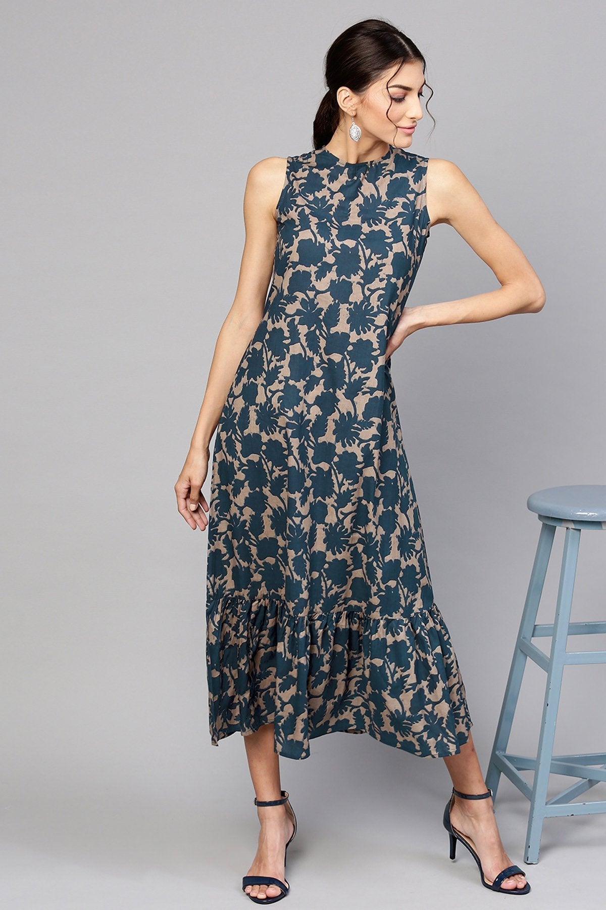 Women's Grey Indigo Floral Tiered Sleeveless Maxi