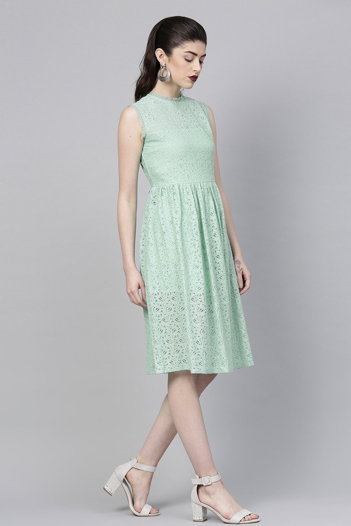 Women's Mint Blue Sleeveless Lace Neck Midi