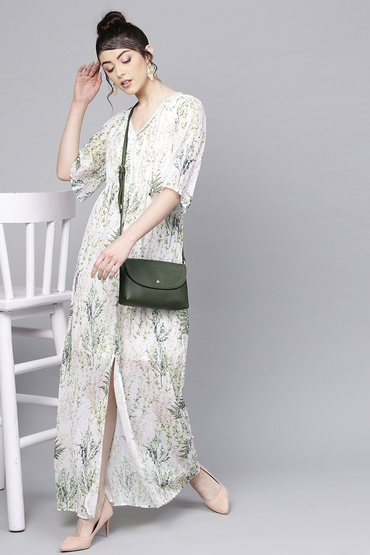 Women's Off-White Floral V-Neck Maxi