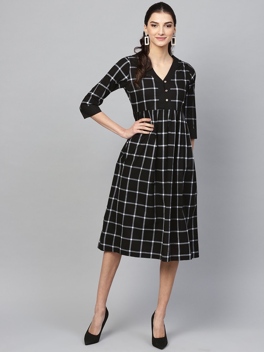 Women's Black Check V-Neck Gathered Dress