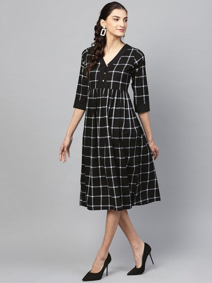 Women's Black Check V-Neck Gathered Dress
