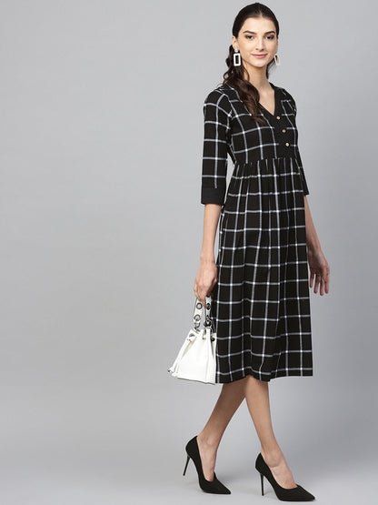 Women's Black Check V-Neck Gathered Dress