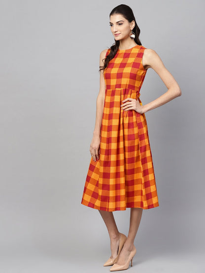 Women's Yellow Check Box Pleat Sleeveless Dress