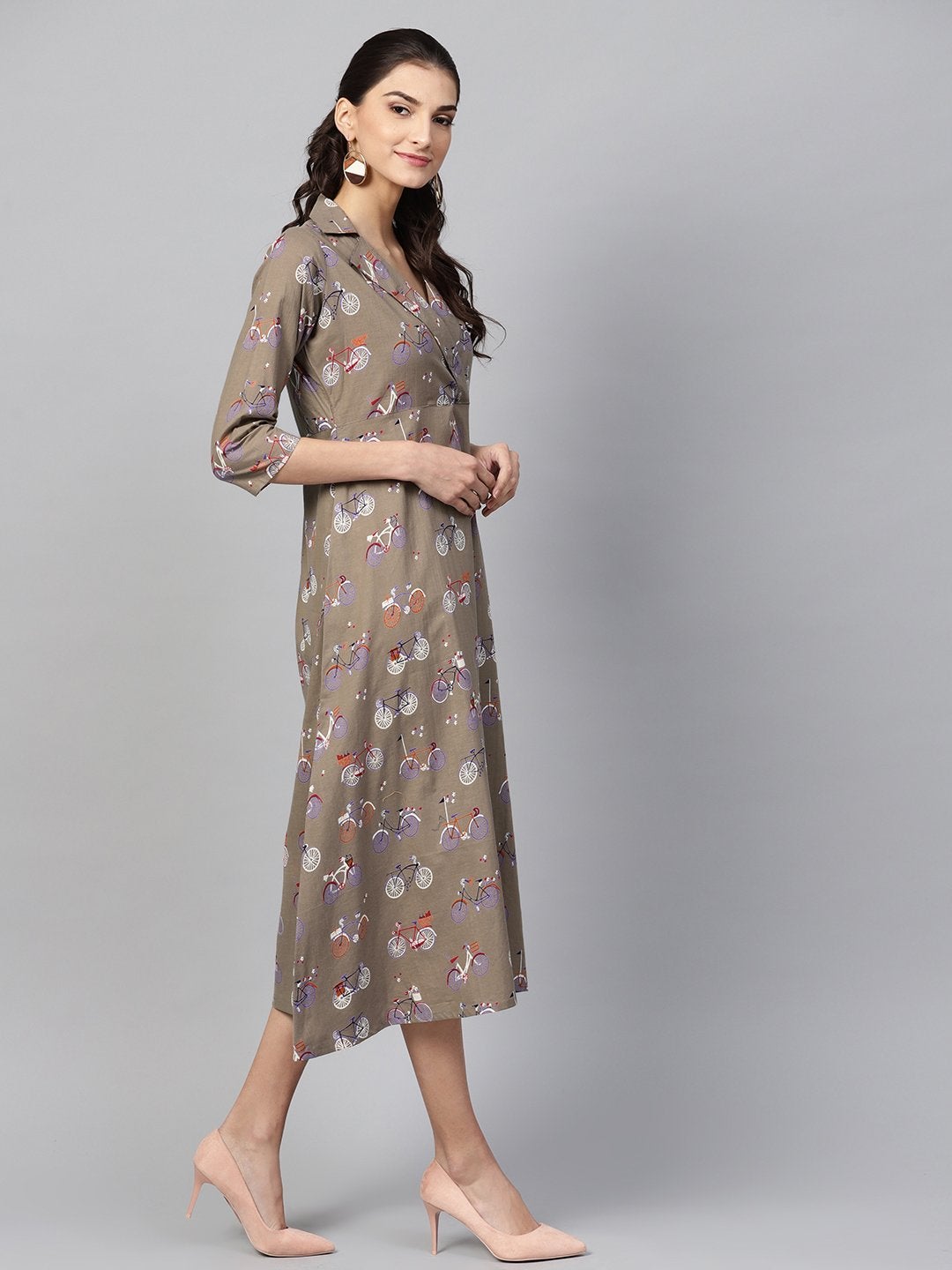 Women's Grey Cycle Flared Collar Dress