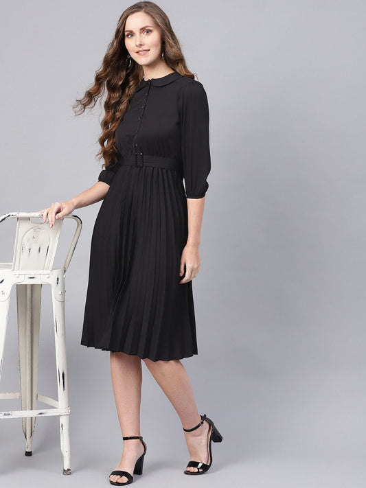 Women's Black Peterpan Belted Pleated Midi Dress