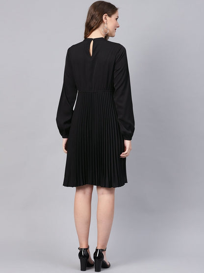 Women's Black Mandrain Collar Pleated Skater Dress