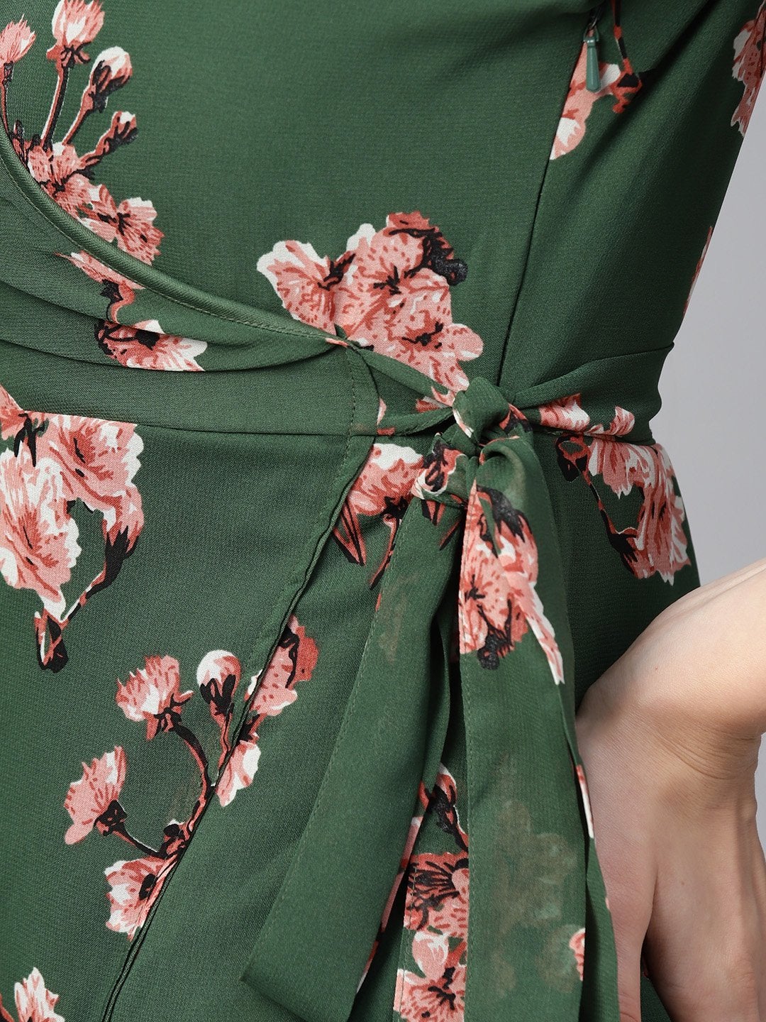 Women's Green Floral Wrap Tie Dress