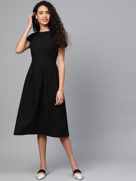 Women's Black Back Placket Gathered Dress