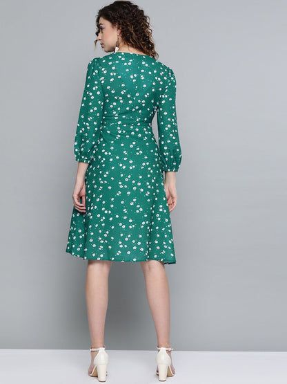 Women's Emerald Green Ditsy Floral Buttoned Midi Dress