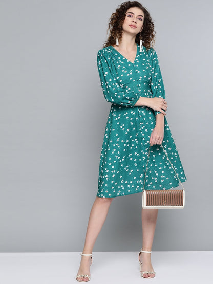 Women's Emerald Green Ditsy Floral Buttoned Midi Dress