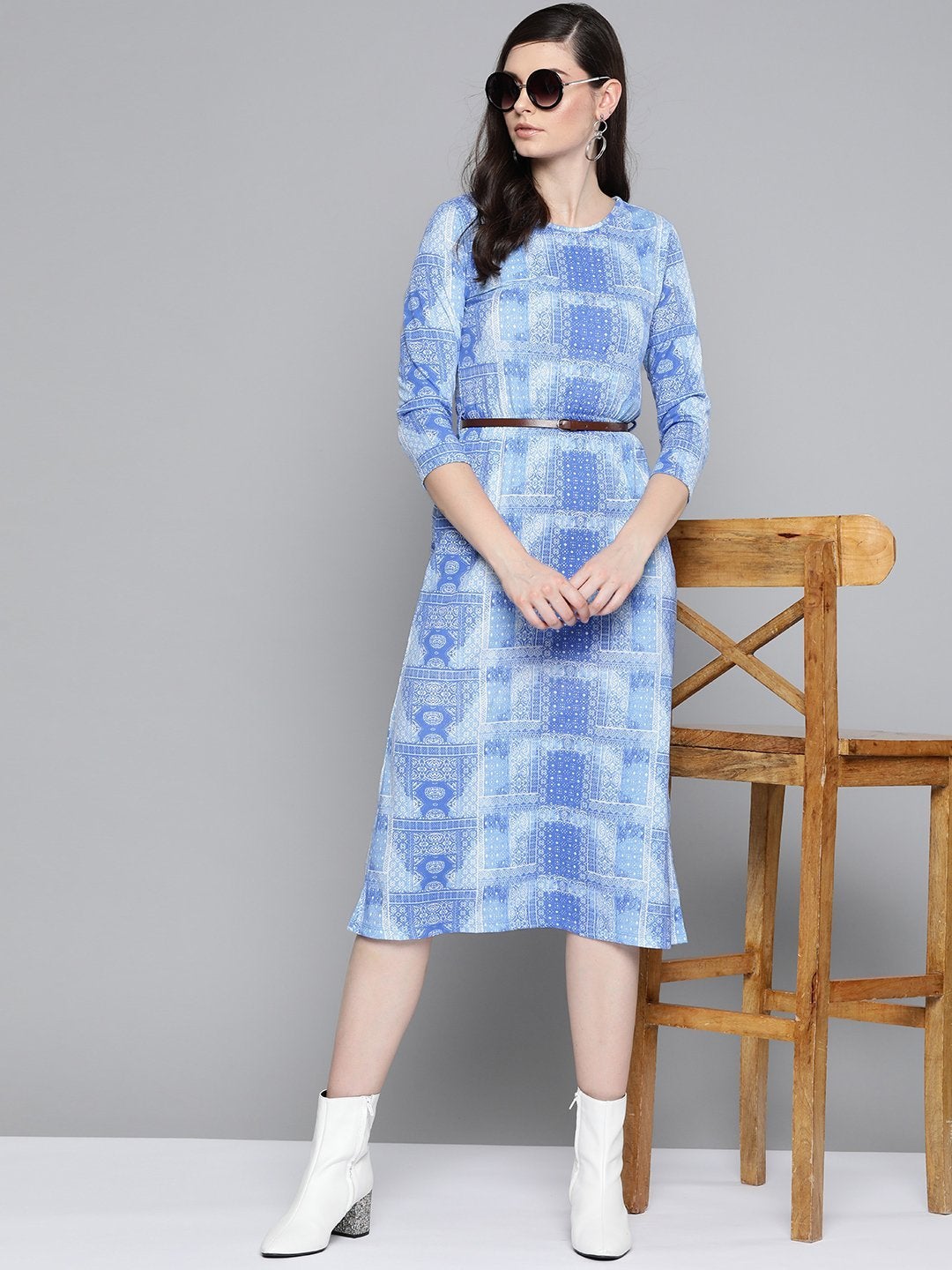 Women's Blue Geo Print Belted Midi Dress