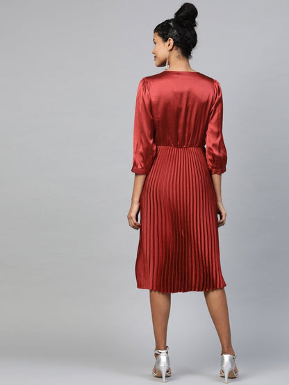 Women's Red Pleated Midi Satin Dress