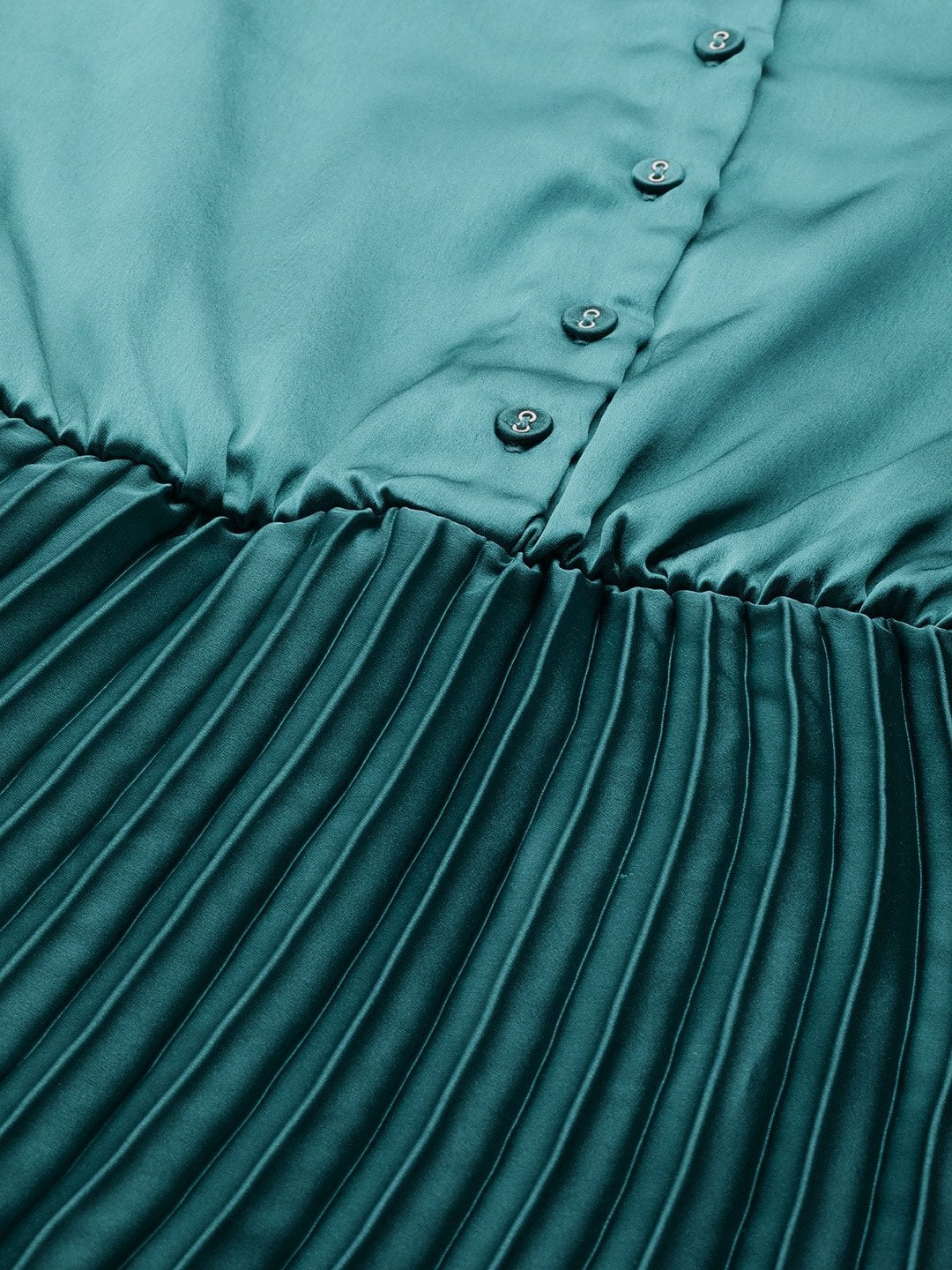 Women's Green Pleated Midi Satin Dress