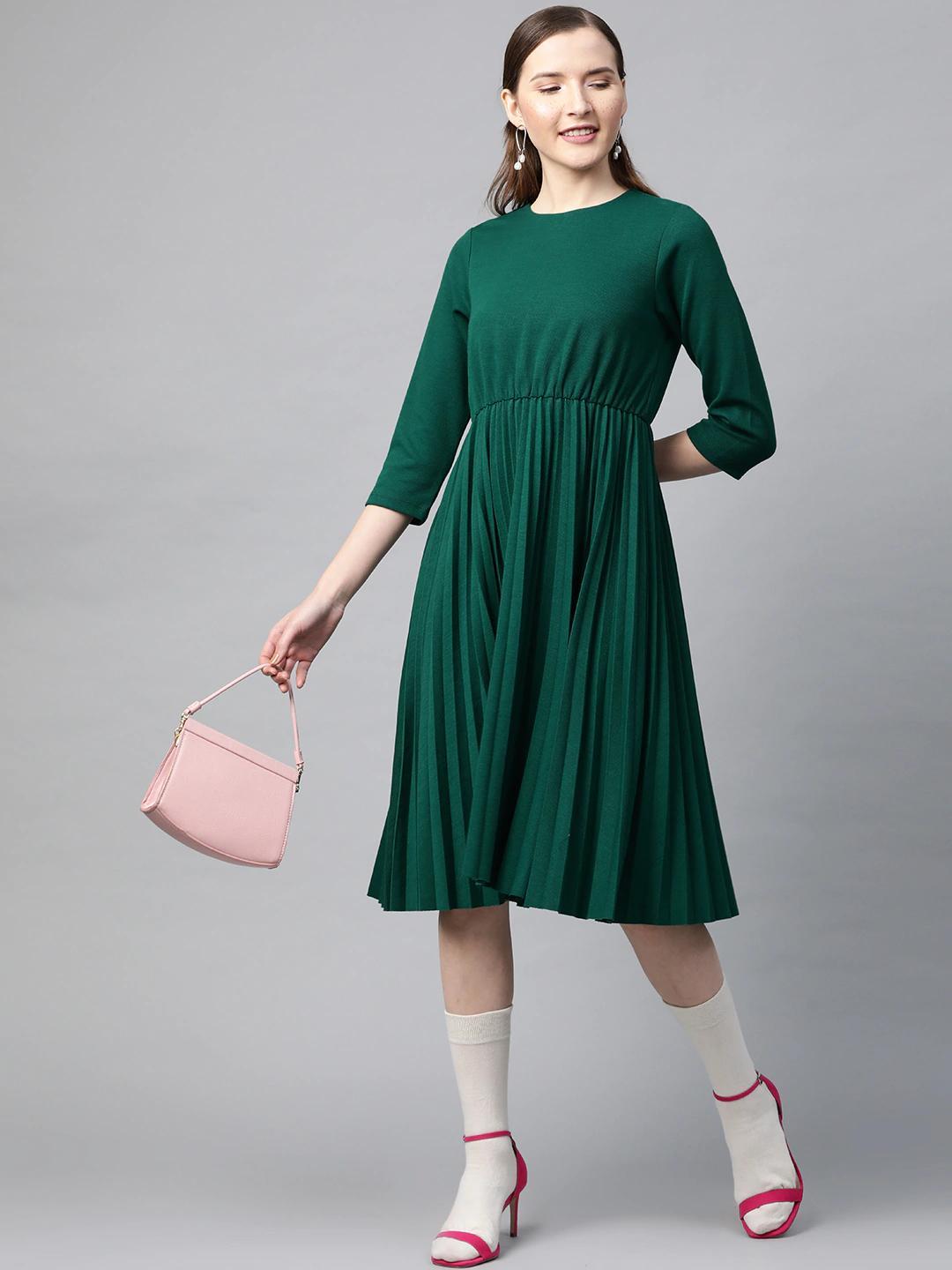 Women's Emerald Rib Pleated Skater Dress