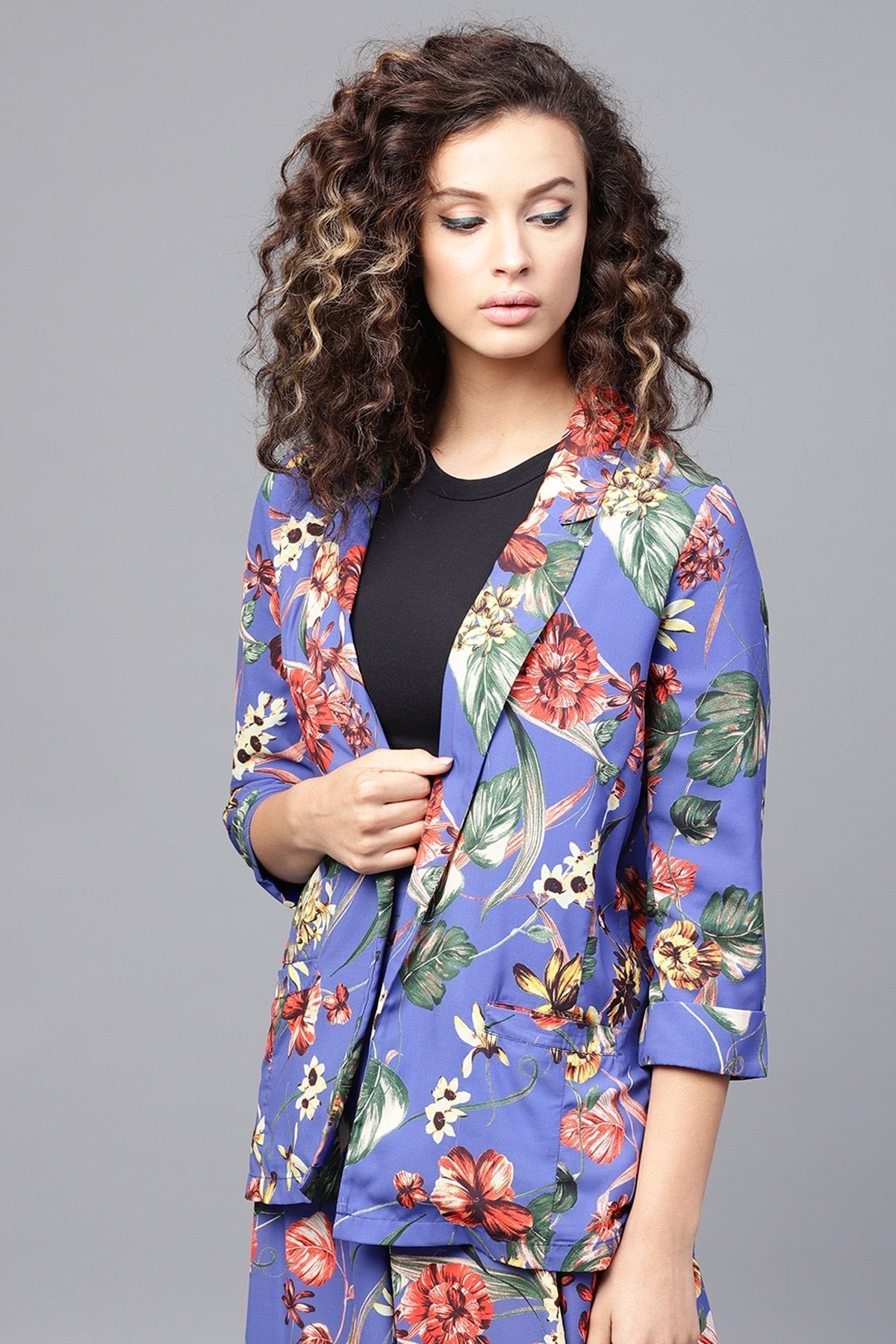 Women's Blue Floral Front Open Blazer