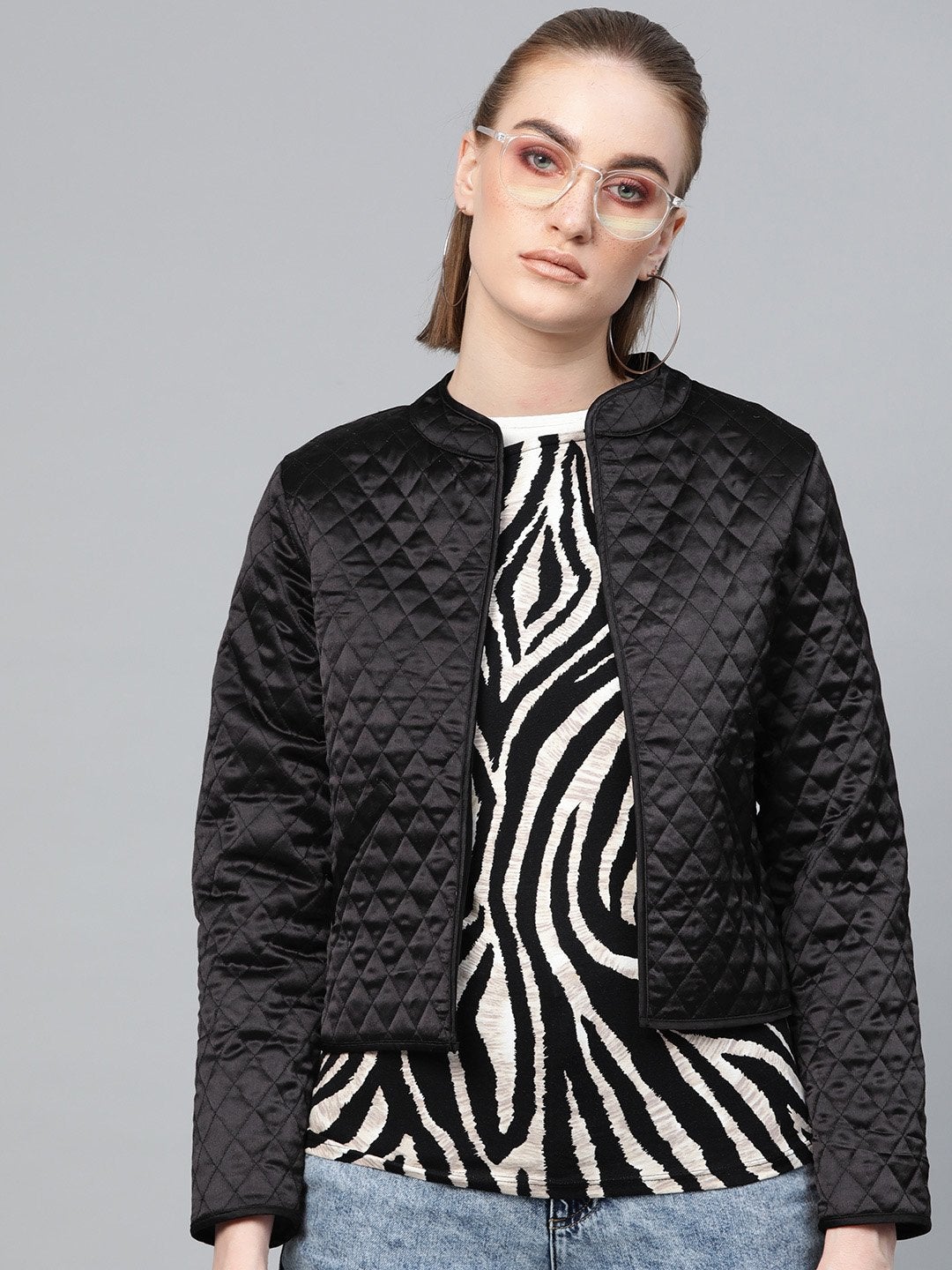 Women's Black Front Open Quilted Jacket