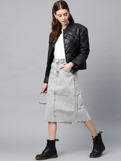 Women's Black Front Snap Button Quilted Puffer Jacket