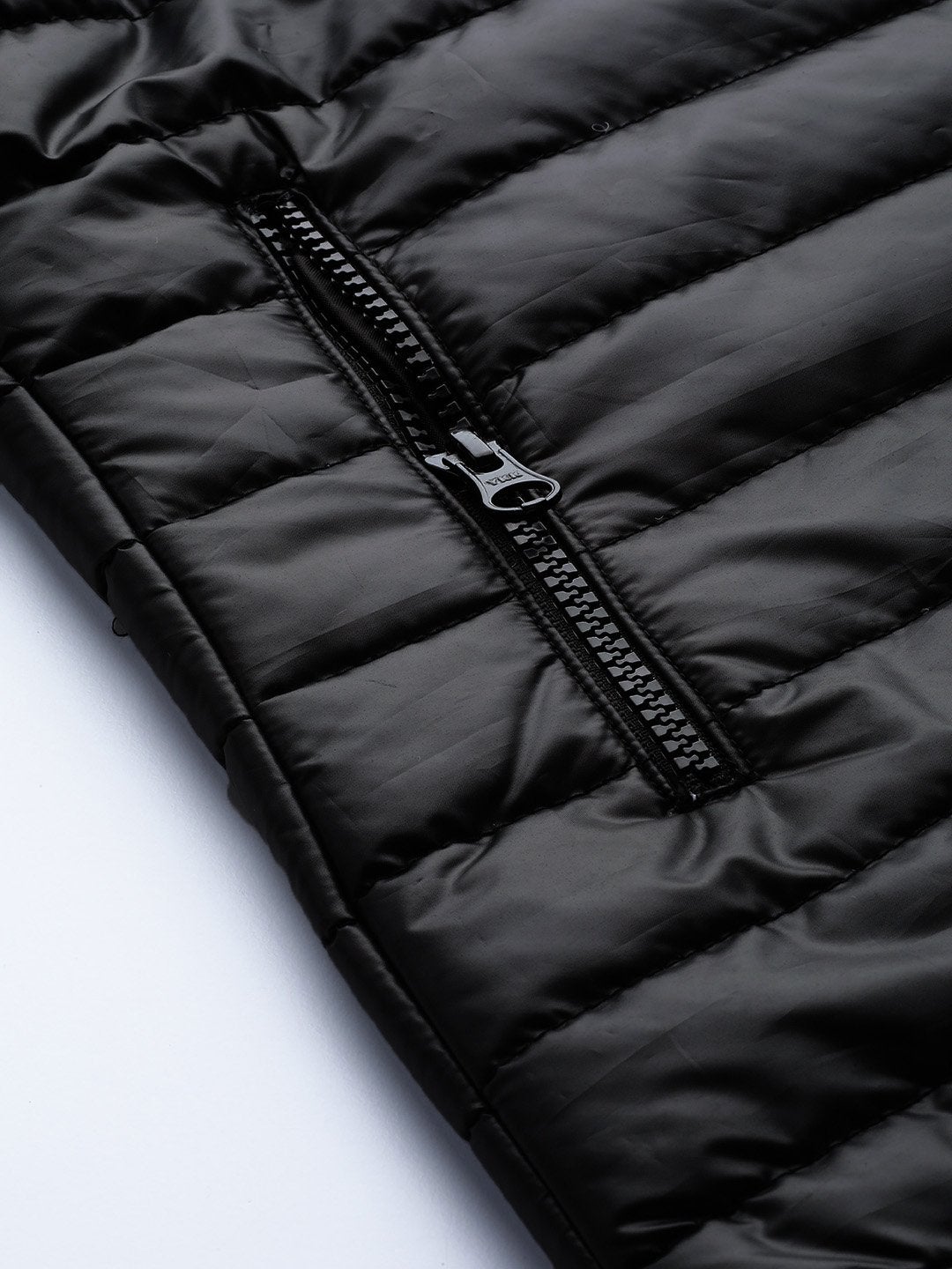 Women's Black Zip-Pocket Quilted Puffer Jacket