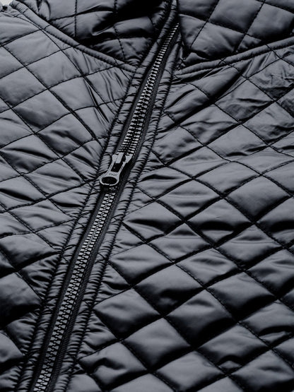 Women's Black Flap Pockets Quilted Puffer Jacket