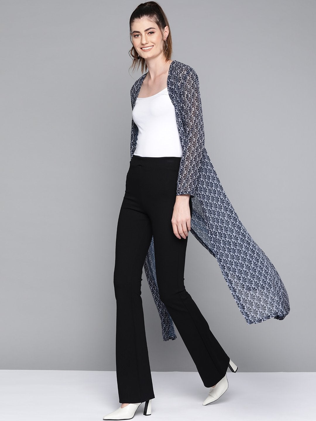 Women's Navy Floral Geo Print Side Slit Shrug