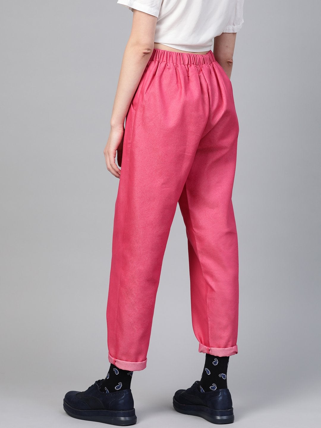 Women's Fuchsia Darted Hem Relaxed Jeans