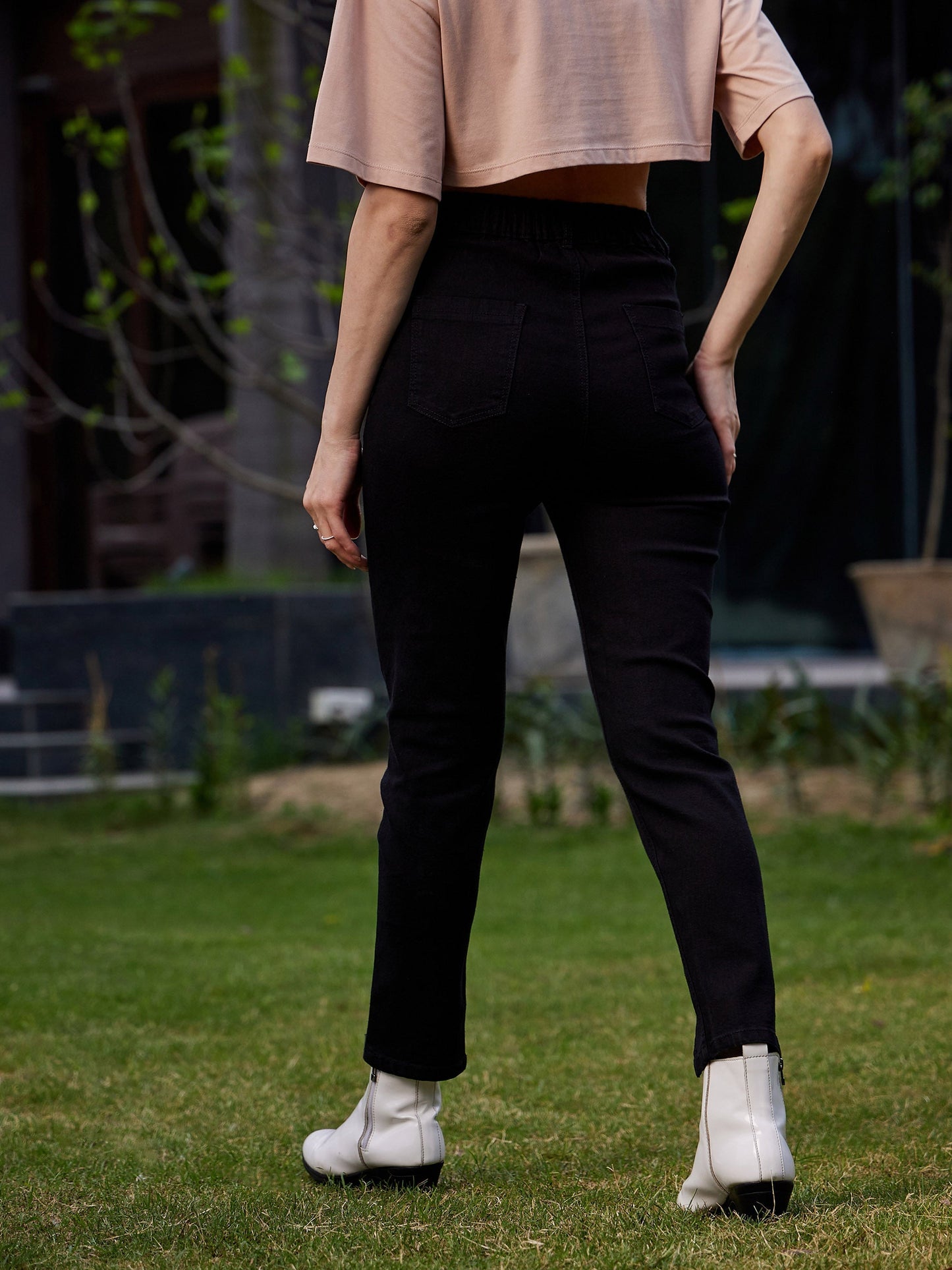 Women's Black Hem Slit Relax Premium Jeans