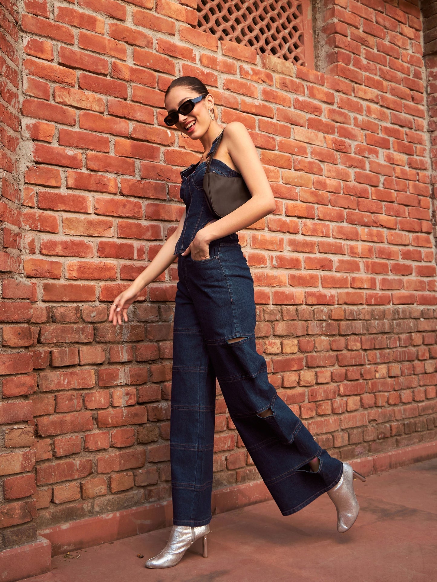 Women's Navy Premium Side Cutout Straight Jeans