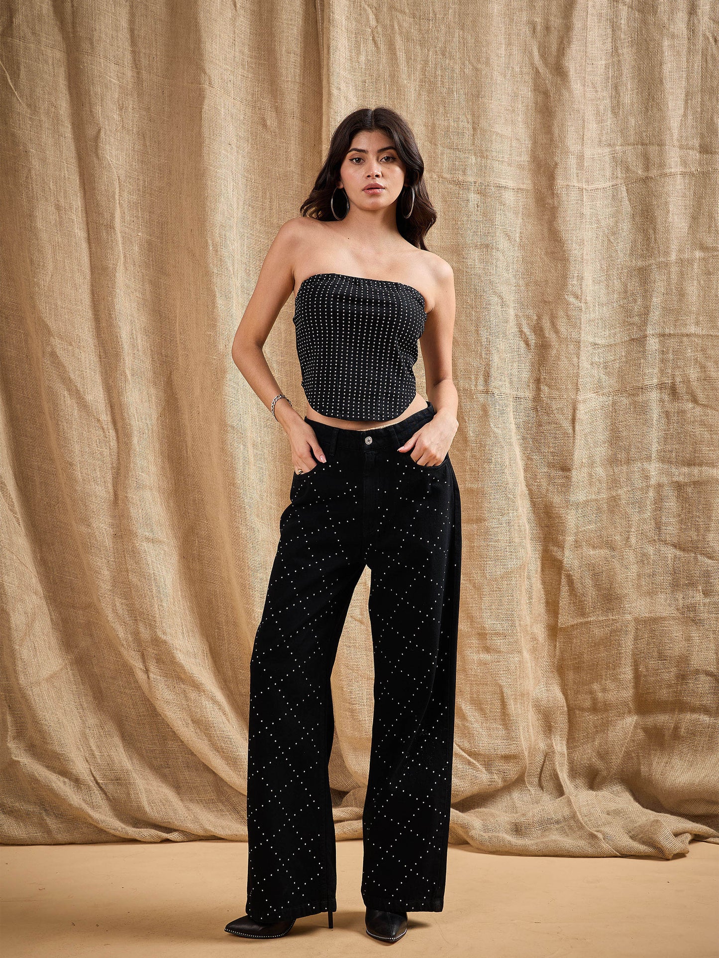 Women's Black Solid Jean