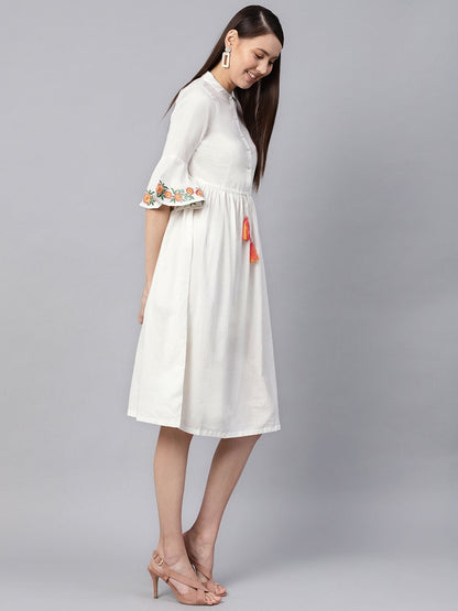 Women's White Embroidered Drawstring