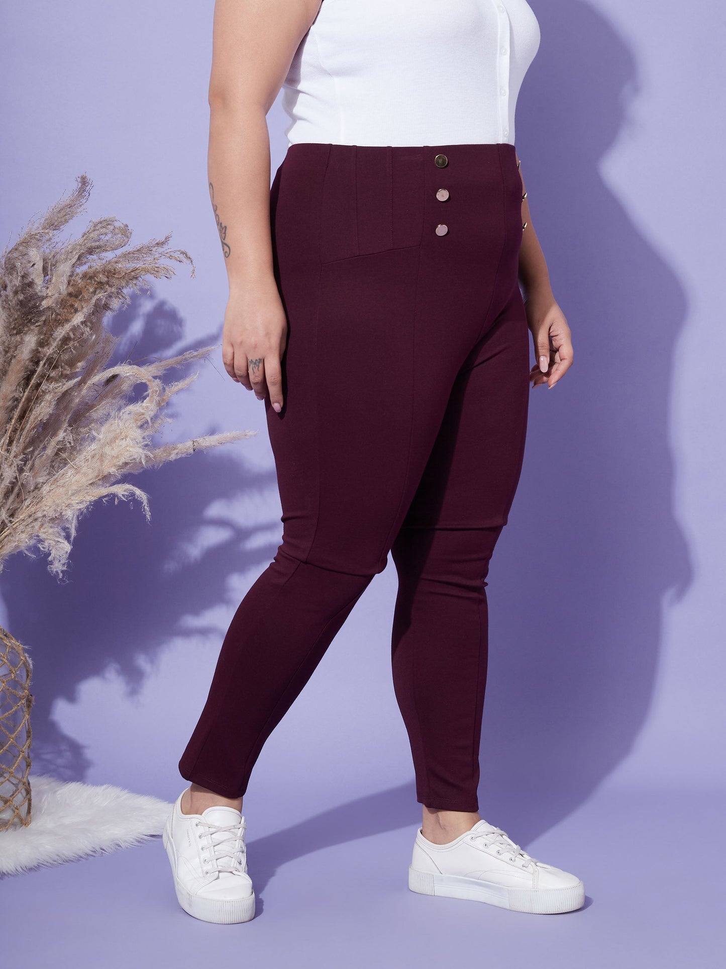 Women's Burgundy Show Button High Waist Jeggings
