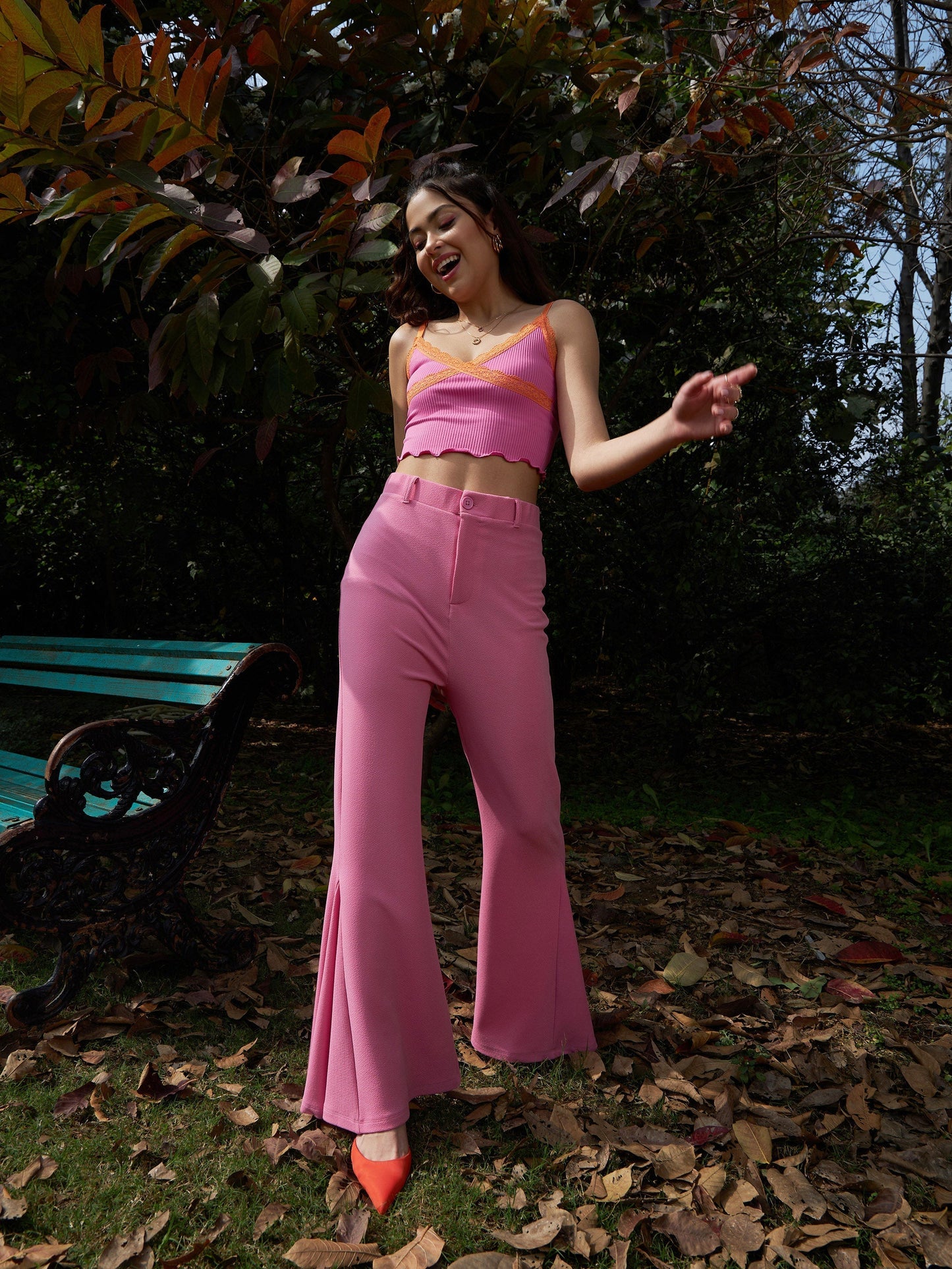 Women's Pink Bell Bottom Kick Pleats Knitted Pants