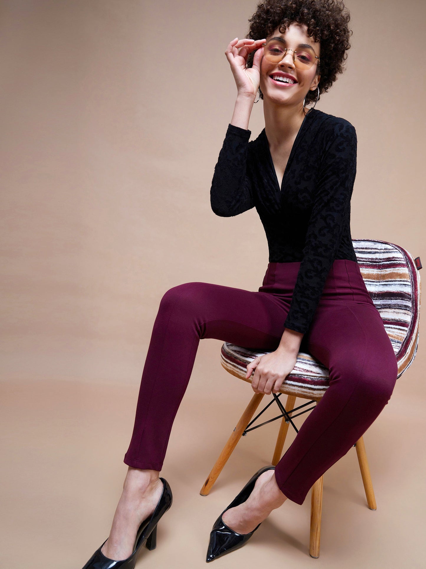 Women's Burgundy Bottom Zipper Jeggings