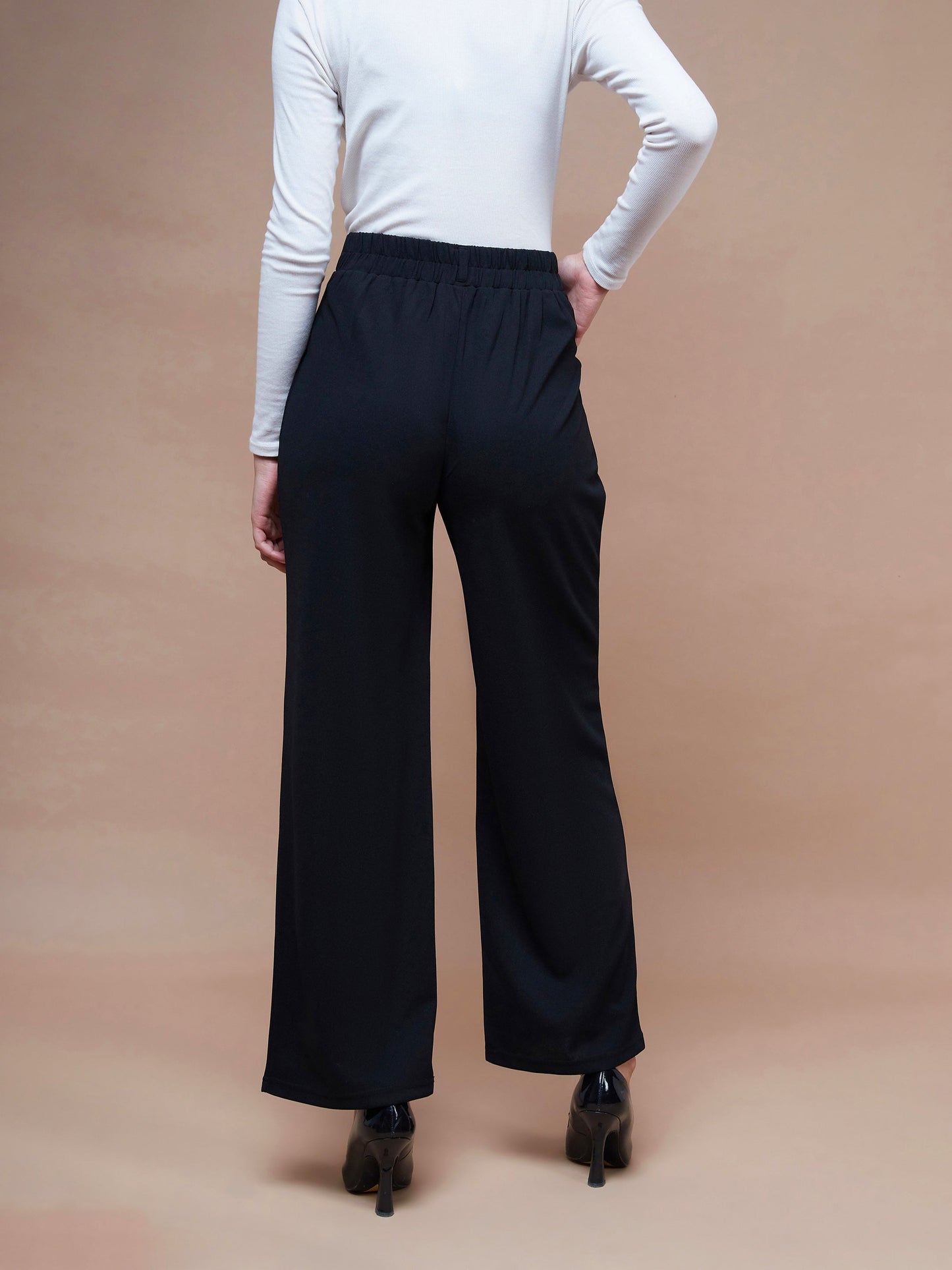Women's Black Pleated Straight Stretchable Pants