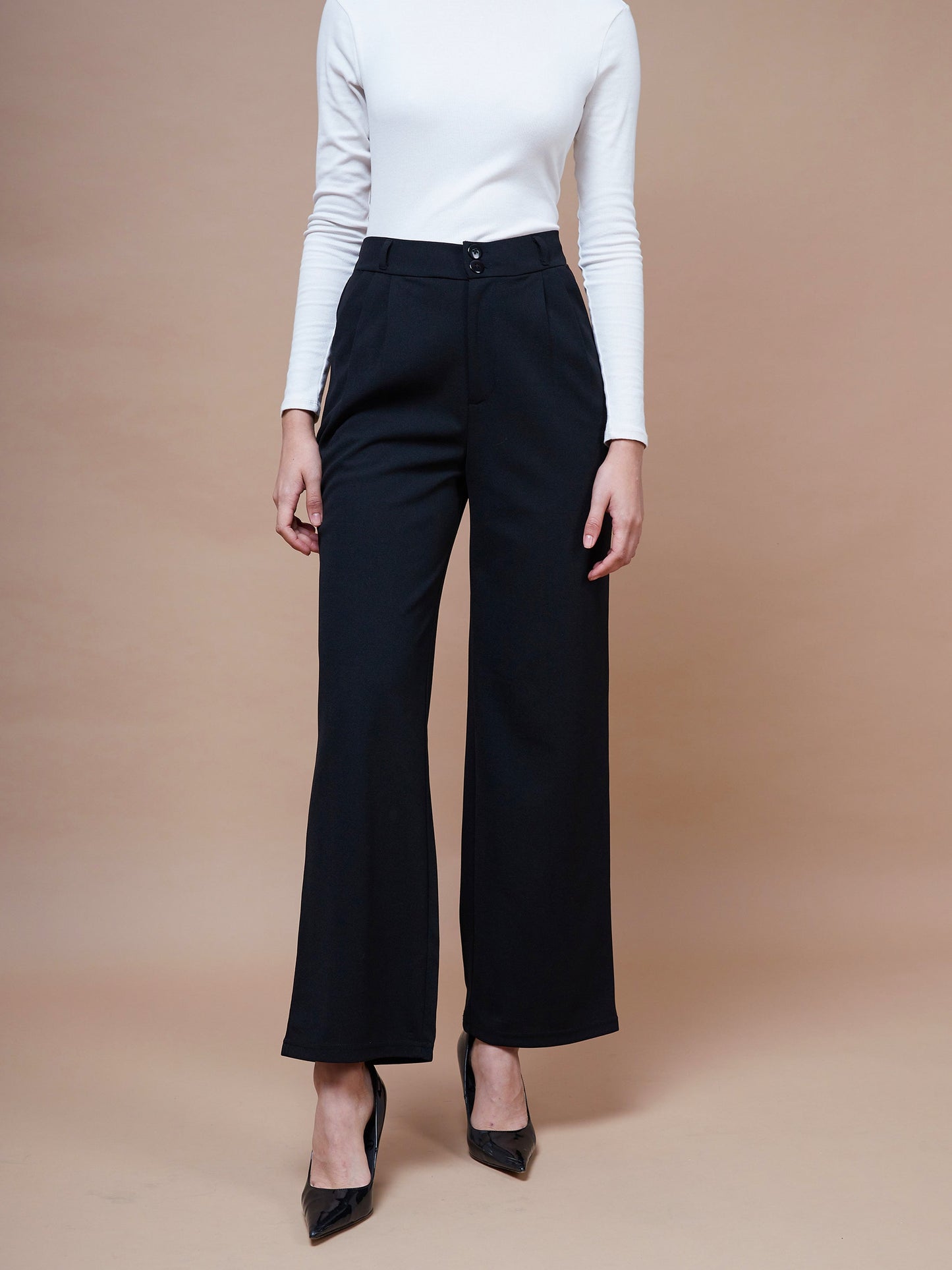 Women's Black Pleated Straight Stretchable Pants