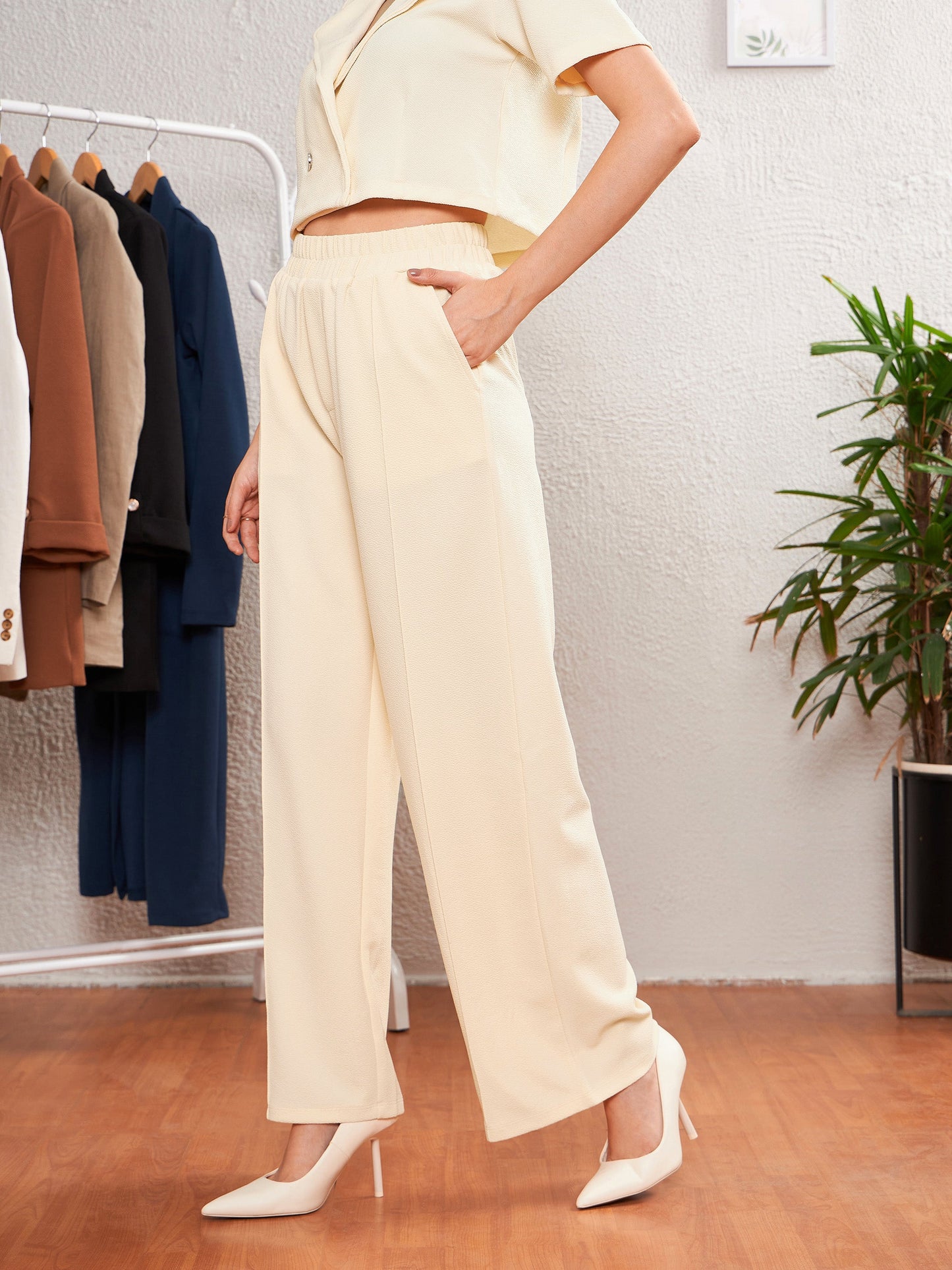 Women's Cream Front Darted Palazzo Pants