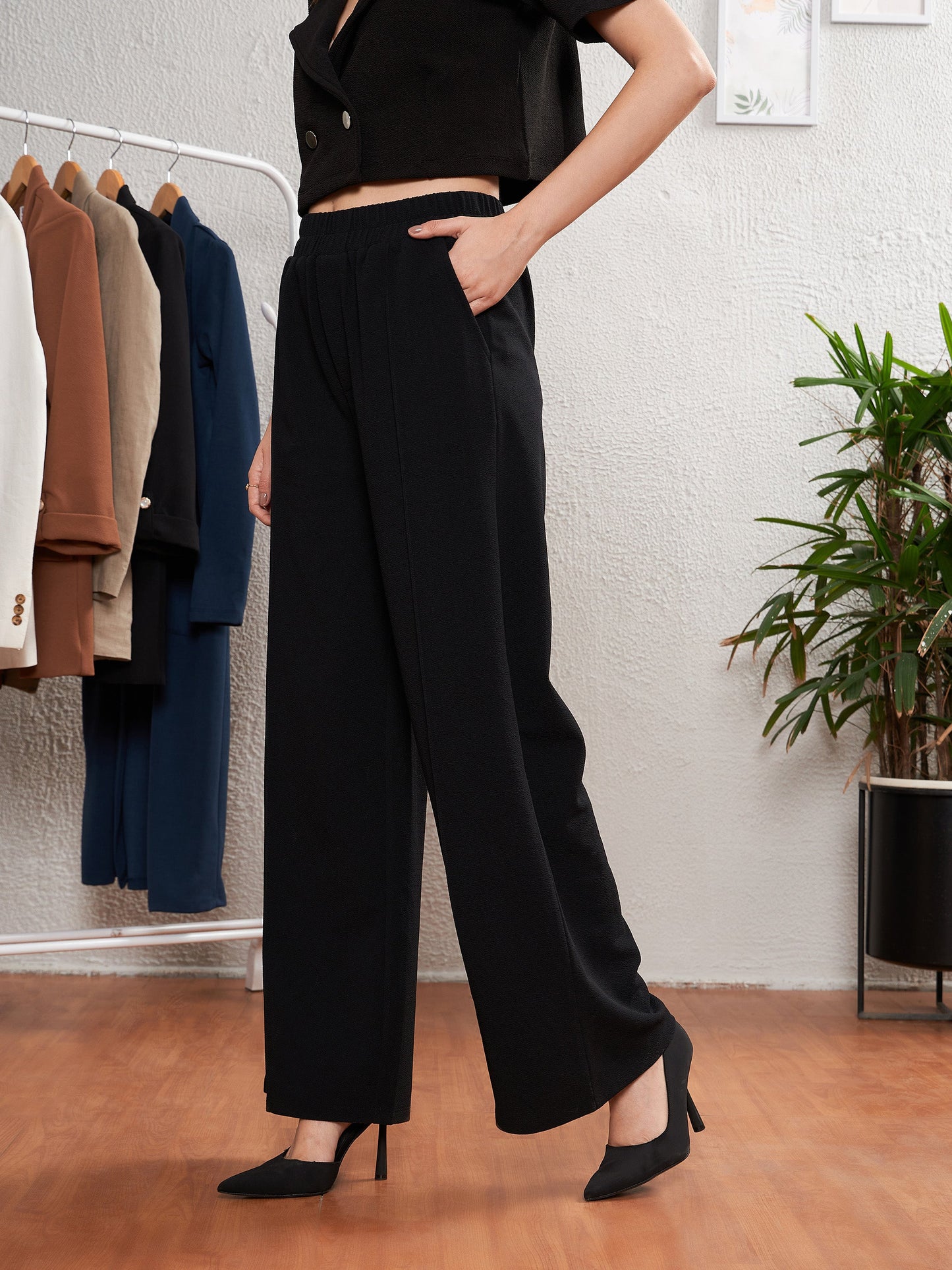 Women's Black Front Darted Palazzo Pants