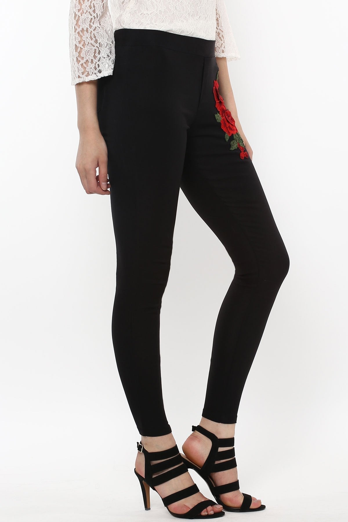 Women's Black Embroidered Flower Patch Jegging