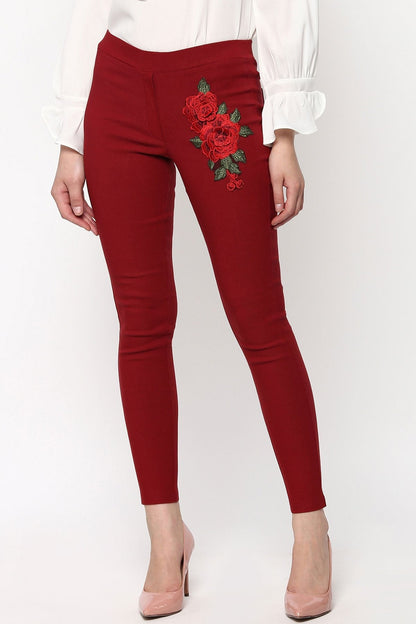 Women's Maroon Embroidered Flower Patch Jegging
