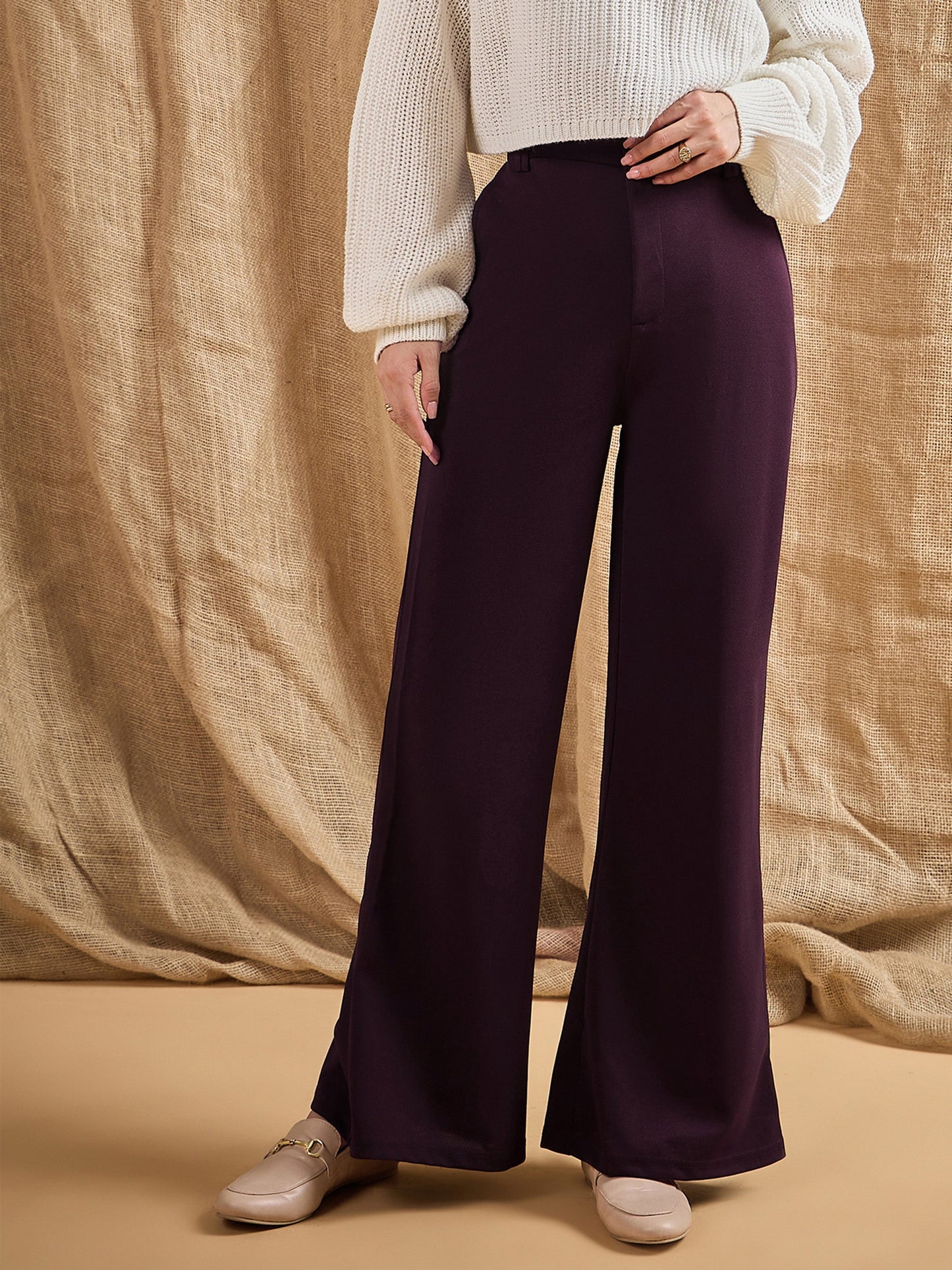 Women's Burgundy Solid Pant