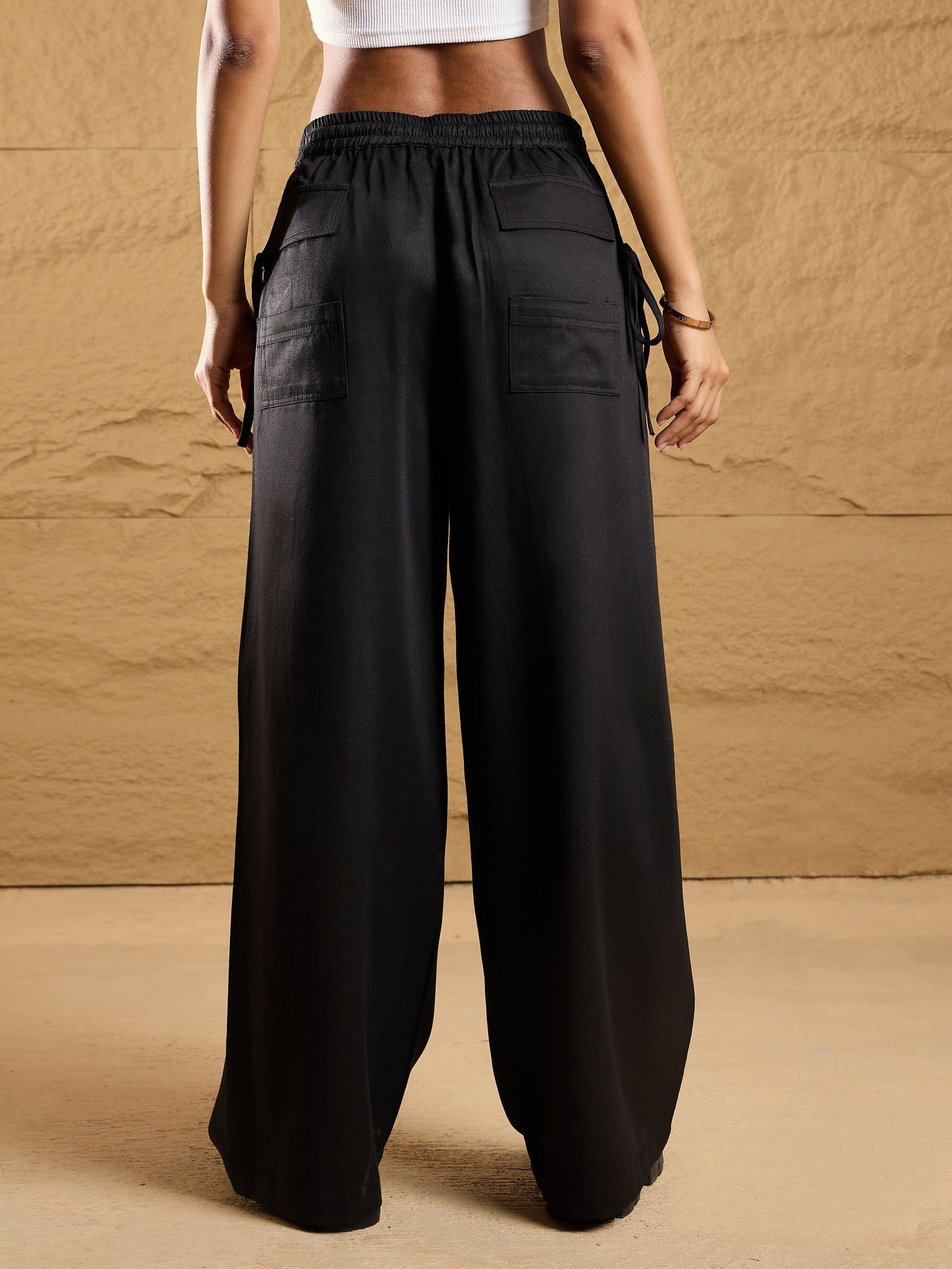 Women's Black Solid Pant