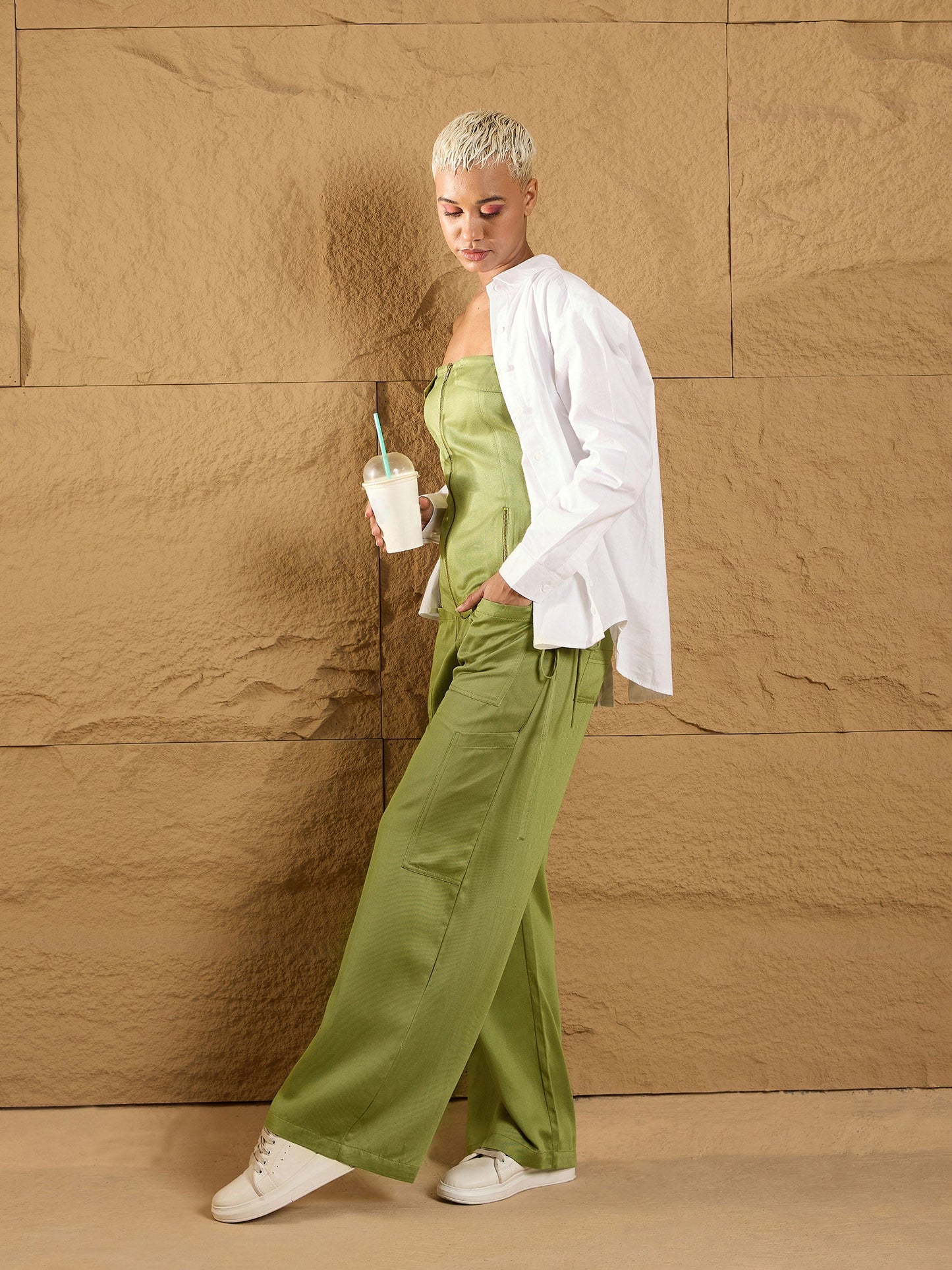 Women's Olive Solid Pant