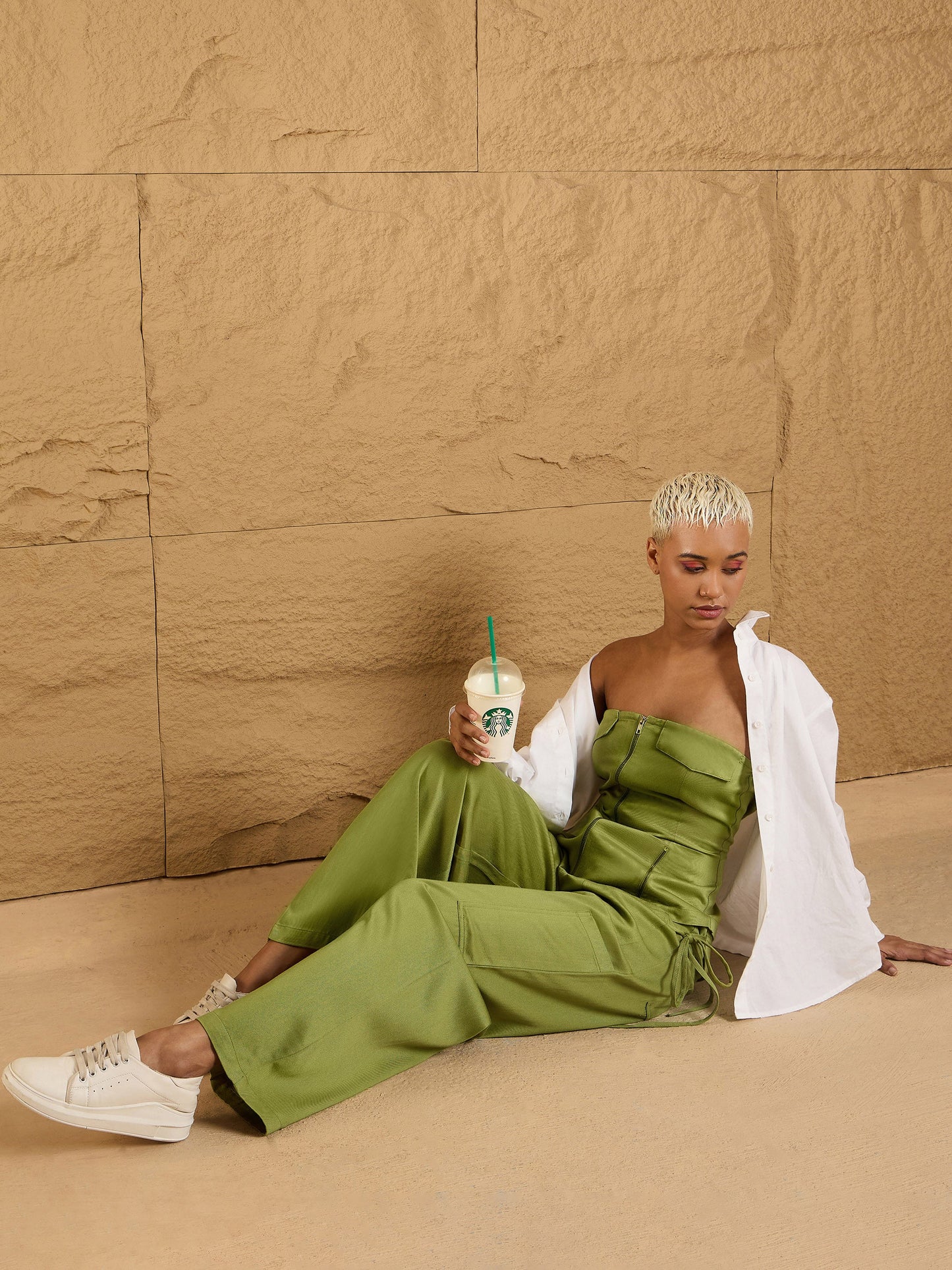 Women's Olive Solid Pant