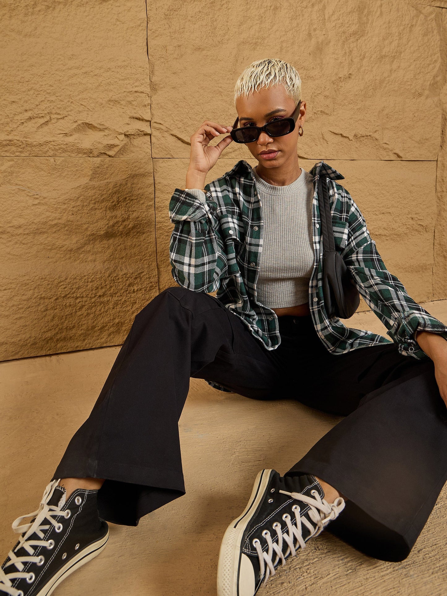Women's Black Pocket Pant